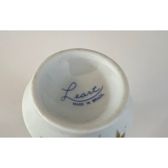 Vintage Leart Mini Bud Vase Blue Flowers - Picture 3 of 3